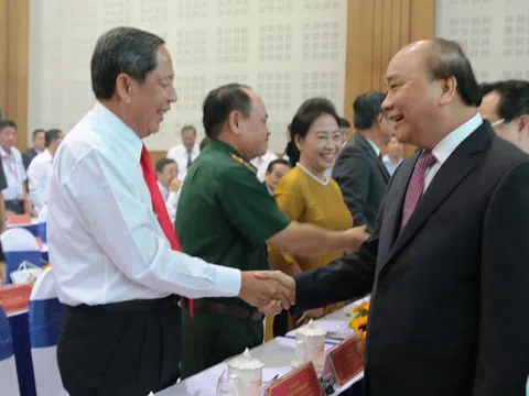 Thủ tướng Nguyễn Xuân Phúc: Không chấp nhận những doanh nghiệp lợi dụng lỗ hổng pháp luật để trục lợi