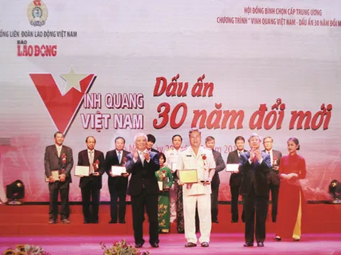 Hai chiến sĩ công an được vinh danh trong Vinh quang Việt Nam: Họ là ai?