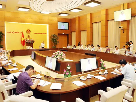 Đẩy mạnh hợp tác với nước ngoài trong lĩnh vực pháp luật, cải cách hành chính, cải cách tư pháp