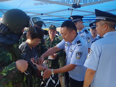 1.200 nghi phạm bỏ trốn ra nước ngoài cần xây dựng luật dẫn độ: “Giăng thiên la địa võng” khiến tội phạm đào tẩu cũng không thoát