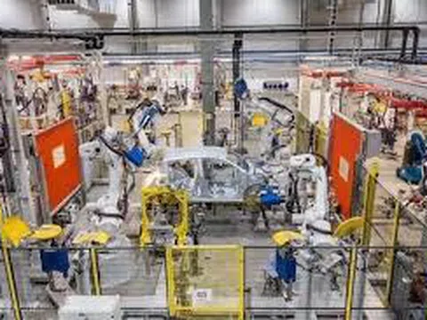 VinFast, Vinsmart đem về hàng nghìn tỷ cho Vingroup