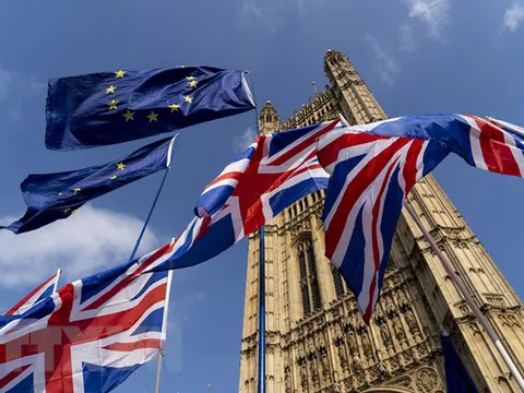 Hiệp hội doanh nghiệp lớn nhất châu Âu cảnh báo về "Brexit cứng"
