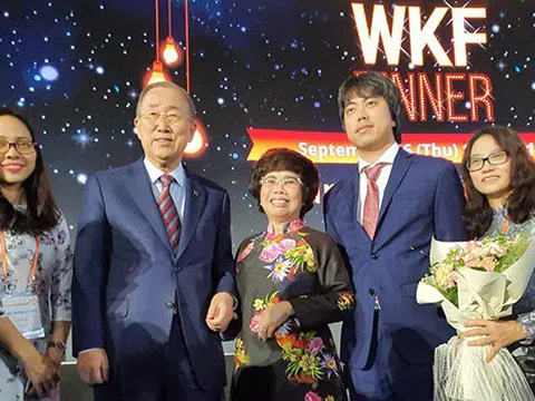 Nữ doanh nhân Việt được tôn vinh đặc biệt tại diễn đàn trí thức thế giới 2019