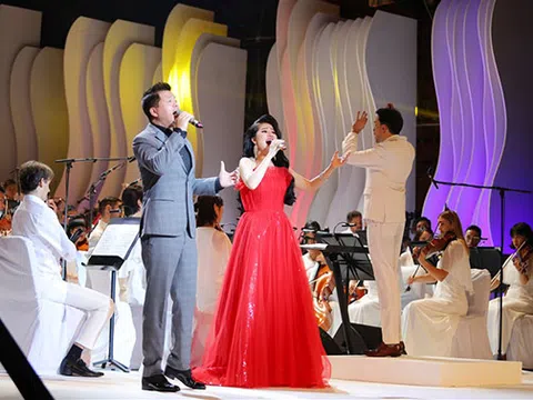 “Trăng Hát” của Phạm Thùy Dung: Chạm tới giấc mơ