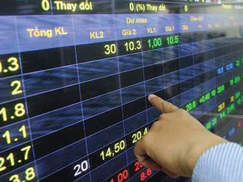 Nhiều DNNN “sợ” lên sàn, còn DN tư nhân đủ sức lên sàn thì “phải đợi”?