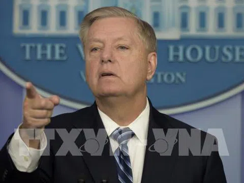 Cuộc điều tra luận tội Tổng thống Trump không hợp lệ nếu không điều trần người tố giác