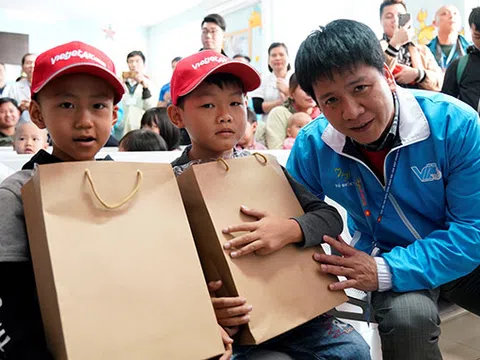 Vietjet đồng hành mang âm nhạc đến bệnh viện