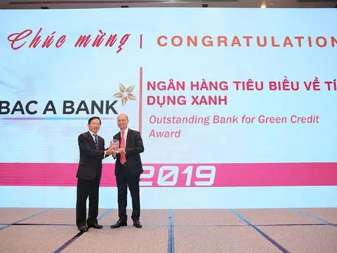 Bac A Bank chính thức được vinh danh "Ngân hàng tiêu biểu về tín dụng xanh"