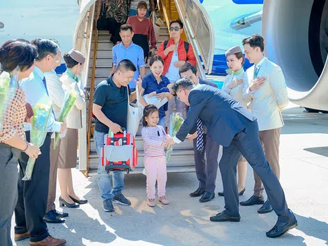 Ấn tượng hạng thương gia trên chuyến bay đầu tiên bằng máy bay thân rộng Boeing 787-9 Dreamliner của Bamboo Airways