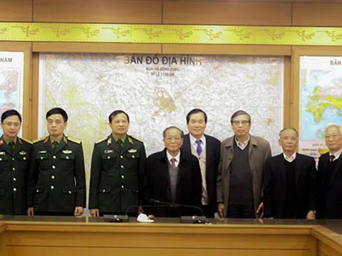 Trường Đại học Kinh doanh và Công nghệ Hà Nội trao đổi về hợp tác đào tạo với Học viện Quân y