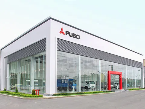"3 Viên kim cương" và Biểu tượng Mitsubishi Fuso tại Việt Nam