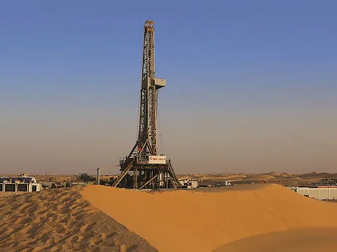 Thế giới tìm cách cứu công nghiệp dầu khí