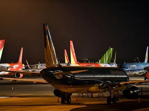 Bảo hộ hãng hàng không quốc gia: Trái luật, vi phạm cam kết quốc tế