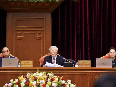 Kiên quyết chống mọi biểu hiện của chủ nghĩa cá nhân, cơ hội, cục bộ, bè phái, “lợi ích nhóm”, chạy chức, chạy quyền…