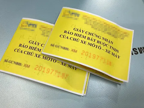 Thấy gì từ số lợi nhuận "khủng" của doanh nghiệp bán bảo hiểm xe máy bắt buộc?