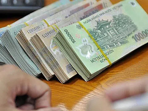 Bộ Chính trị phát động phong trào tiết kiệm trong toàn hệ thống chính trị