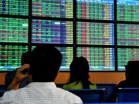 Đề xuất cho phép Ủy ban Chứng khoán Nhà nước ngắt mạch thị trường chứng khoán