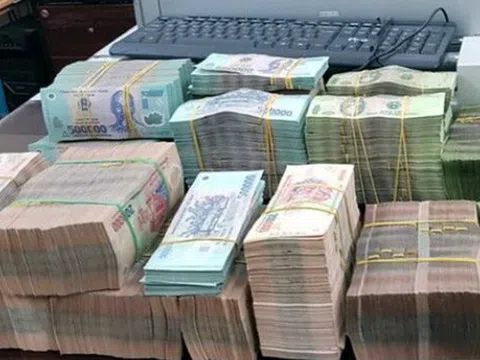 Nghịch lý doanh nghiệp “khát” vốn, ngân hàng lại thừa tiền