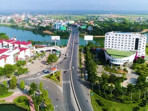 FLC và FLCHomes đề xuất đầu tư 3 dự án khu du lịch sinh thái nghìn tỷ tại Quảng Trị