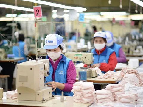 Lương tối thiểu vùng năm 2021 không tăng vì dịch Covid-19: Cần sẻ chia trong bối cảnh hiện tại