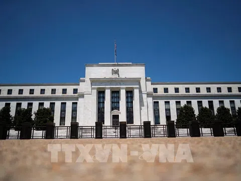 Fed: Chiến lược chính sách mới giữ lãi suất thấp trong nhiều năm