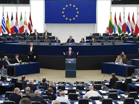 Nguy cơ làn sóng Covid-19 thứ 2: Nhiều nước đưa ra quyết sách hỗ trợ mang tính lâu dài bên cạnh việc tiếp tục bơm hàng tỷ đô vào nền kinh tế