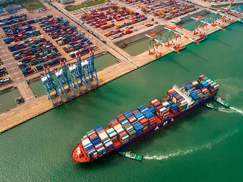 Doanh nghiệp tìm điểm tựa trước “cơn bão” phòng vệ thương mại trong EVFTA