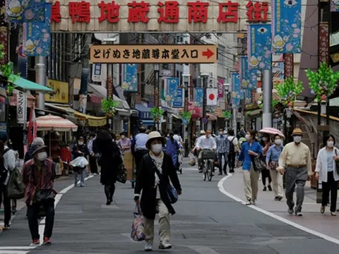 Những nền kinh tế lớn nhất thế giới đã làm gì để ngăn chặn tình trạng mất khả năng thanh toán?