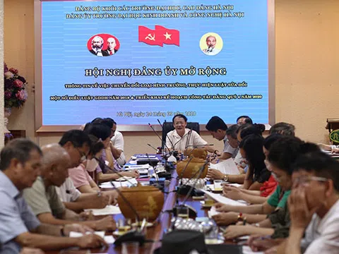 Hội nghi Đảng ủy mở rộng với các Bí thư chi bộ Trường  Đại học Kinh doanh và Công nghệ Hà Nội