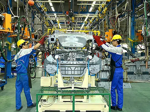 Tổ công tác thúc đẩy hợp tác đầu tư nước ngoài có quyền yêu cầu bộ, ngành, địa phương cung cấp các thông tin