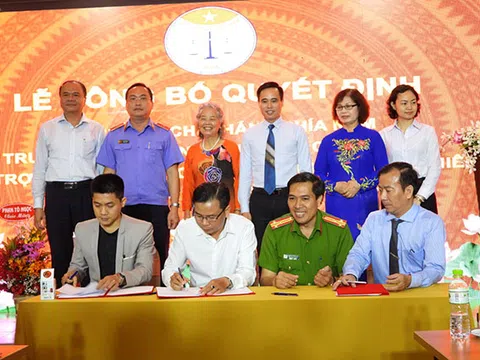 Hội Luật gia VN  công bố quyết định thành lập Chi nhánh phía Nam - Trung tâm TVPL  cộng đồng và TGPL  cho người chưa thành niên