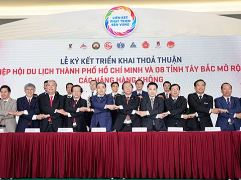 Vietjet cùng TP.HCM liên kết phát triển các vùng du lịch nổi bật khắp Việt Nam