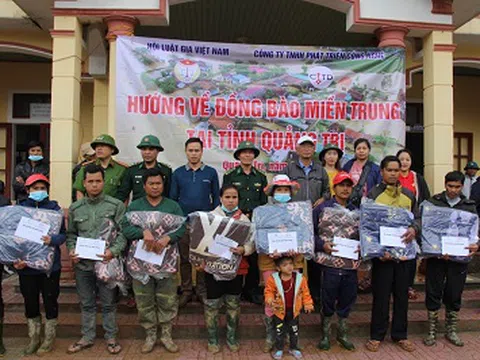 Mang nụ cười trở lại với địa phương bị cô lập hơn 1 tuần ở Quảng Trị