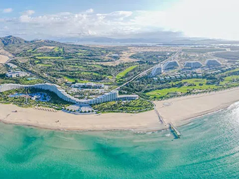 Ưu đãi khủng với hàng ngàn voucher - combo nghỉ dưỡng cao cấp, FLC Hotels & Resorts gây sốt tại VITM 2020