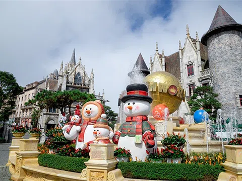 “Những tiếng chuông diệu kỳ” đã mang đông về rực rỡ trên đỉnh Bà Nà