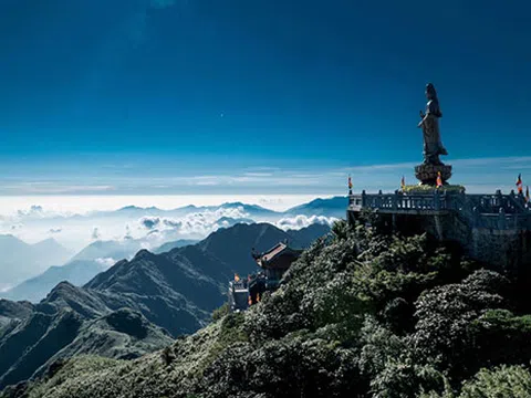 Sun World Fansipan Legend giữ vững ngôi vị "Điểm đến du lịch hấp dẫn nhất Việt Nam"