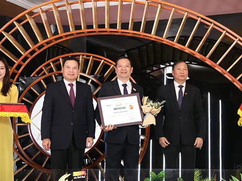 Tập đoàn Hưng Thịnh vinh dự vào Top 10 doanh nghiệp bền vững tại Việt Nam 2020