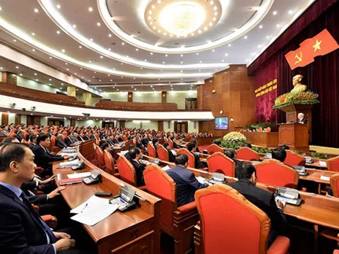 Trung ương giới thiệu giới thiệu nhân sự tham gia Bộ Chính trị khóa mới