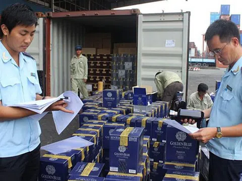 Tháng 11: Hải quan xử lý gần 900 vụ vi phạm