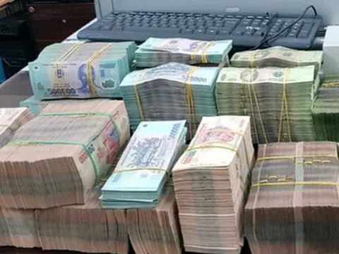 Vụ triệt phá đường dây vận chuyển 30.000 tỷ ra nước ngoài: Cần làm rõ nguồn gốc số tiền để giải quyết triệt để vụ án.