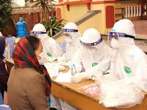 Tốc độ lây nhiễm COVID-19 tăng 70%, 80% bệnh nhân không có triệu chứng: Chiến thuật của Việt Nam phải thay đổi như thế nào?