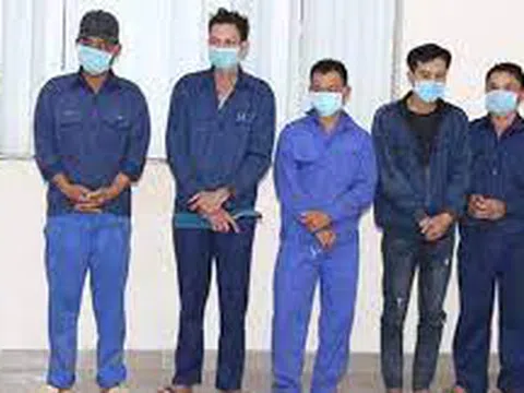 Vụ đội trưởng chống buôn lậu liên quan đường dây 200 triệu lít xăng giả: Tầng hầm bí mật dưới căn nhà nuôi yến