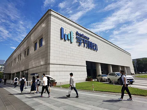 Các nền tảng trực tuyến Trung Quốc cam kết tránh hành vi chống cạnh tranh