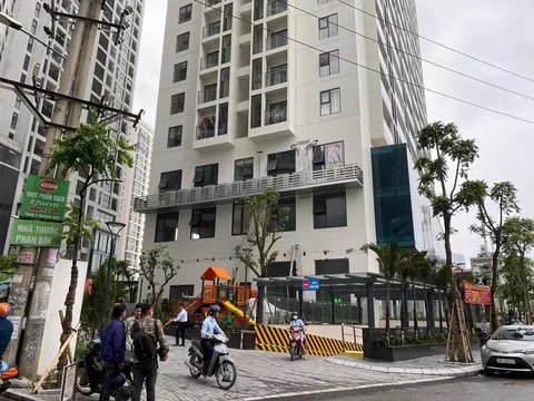 Vụ giàn cục nóng điều hòa chung cư An Bình Plaza đổ sập xuống sân chơi trẻ em: Chủ đầu tư lên tiếng về nguyên nhân