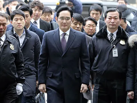 Dù chịu án tù, tài sản của "thái tử" Samsung vẫn tăng đột biến tỷ USD