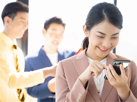 Cài app dễ dàng, khách hàng doanh nghiệp nhận muôn vàn ưu đãi từ BacA Bank