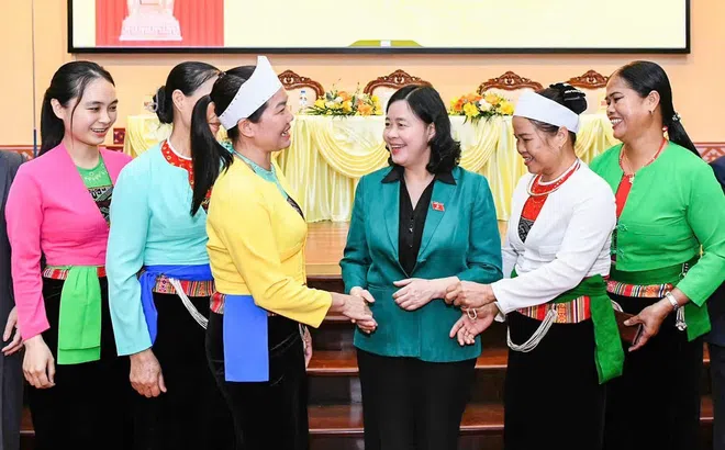 Hướng tới bầu cử đại biểu Quốc hội khoá XVI và HĐND các cấp nhiệm kỳ 2026-2031: Quyền làm chủ của nhân dân qua các cuộc tiếp xúc cử tri